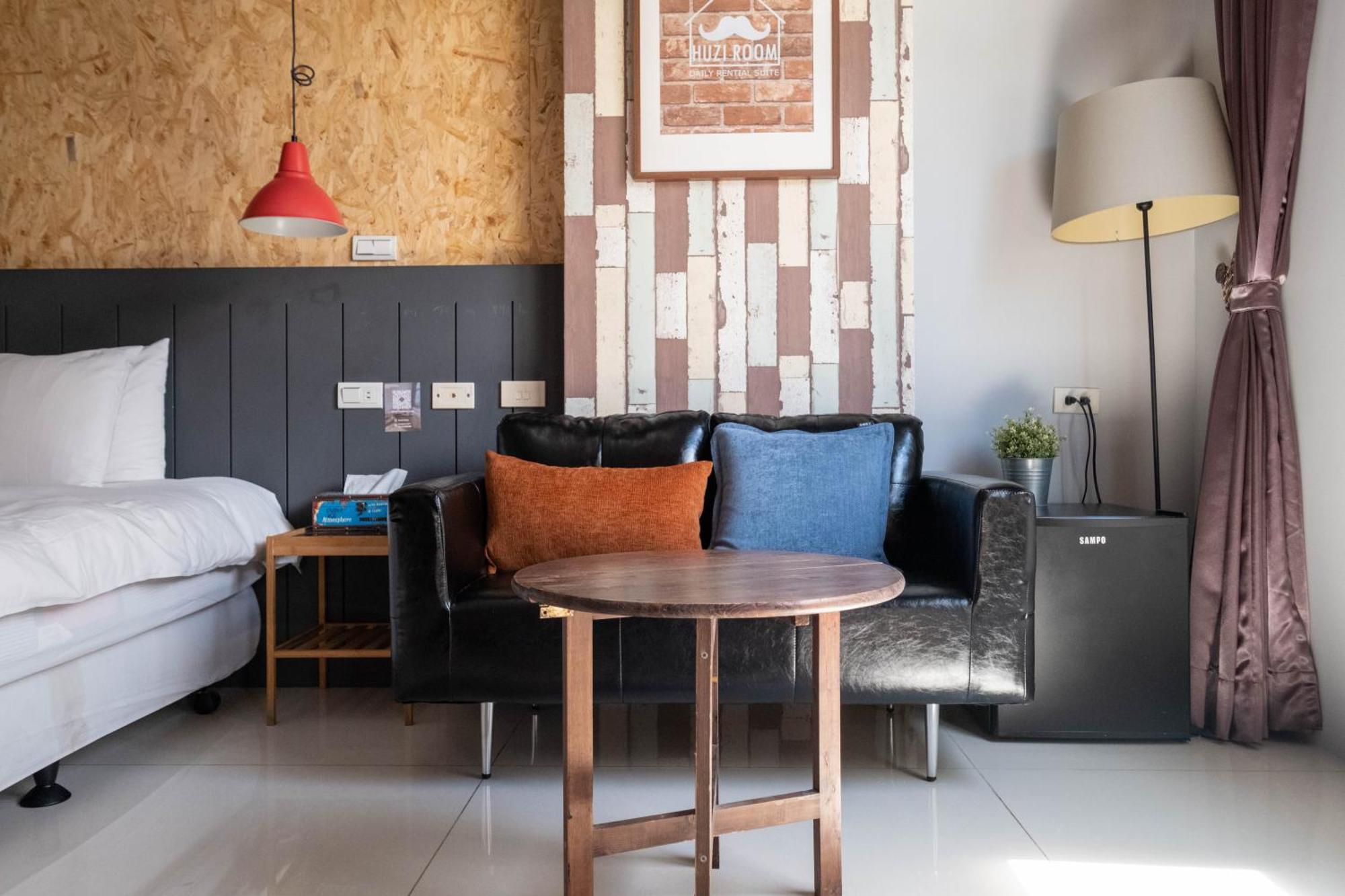 Huzi Room Tainan Exterior foto